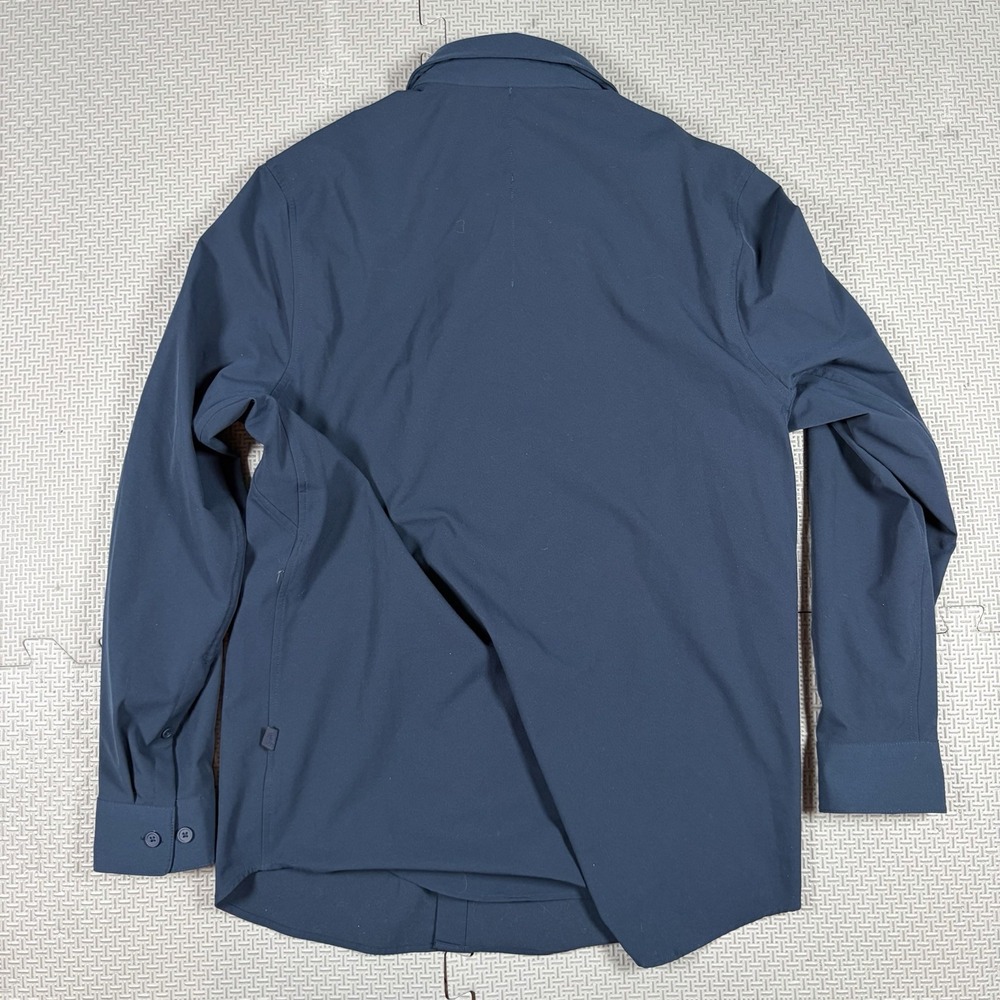 Lululemon Venture Classic Fit Shirt Button Down Shirt Light Navy Blue Men's S - Picture 2 of 6